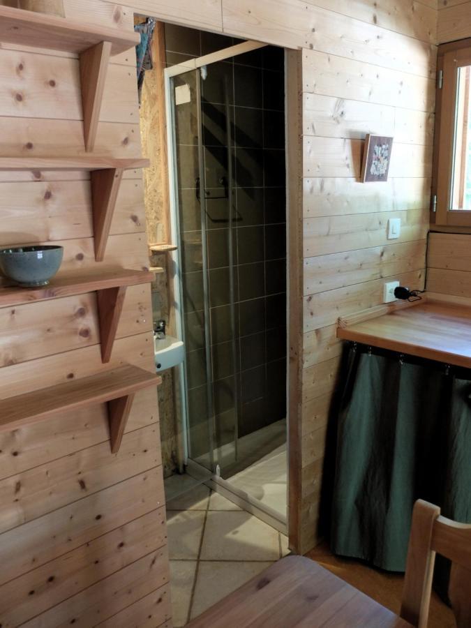 Gite Et Cabane Ecologiques 1000 Pailles Labastide-de-Virac Exterior foto