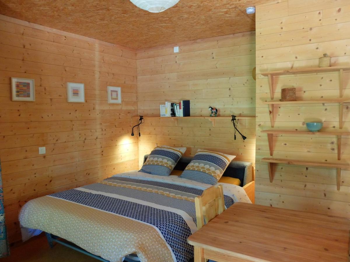 Gite Et Cabane Ecologiques 1000 Pailles Labastide-de-Virac Exterior foto