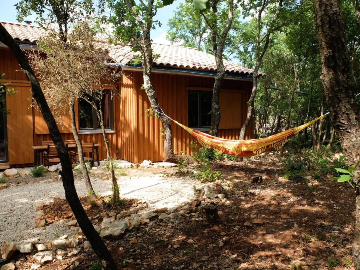 Gite Et Cabane Ecologiques 1000 Pailles Labastide-de-Virac Exterior foto
